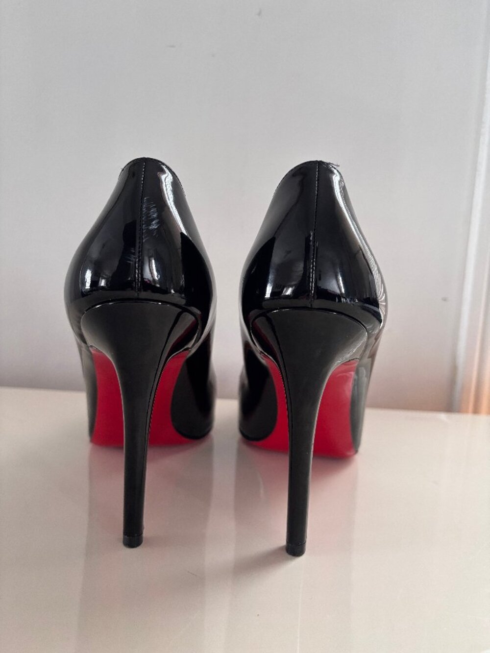 Christian Louboutin Kate Patent leather pumps
